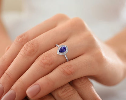 Delaney - Tanzanite Rings - Ramzi & Co.®